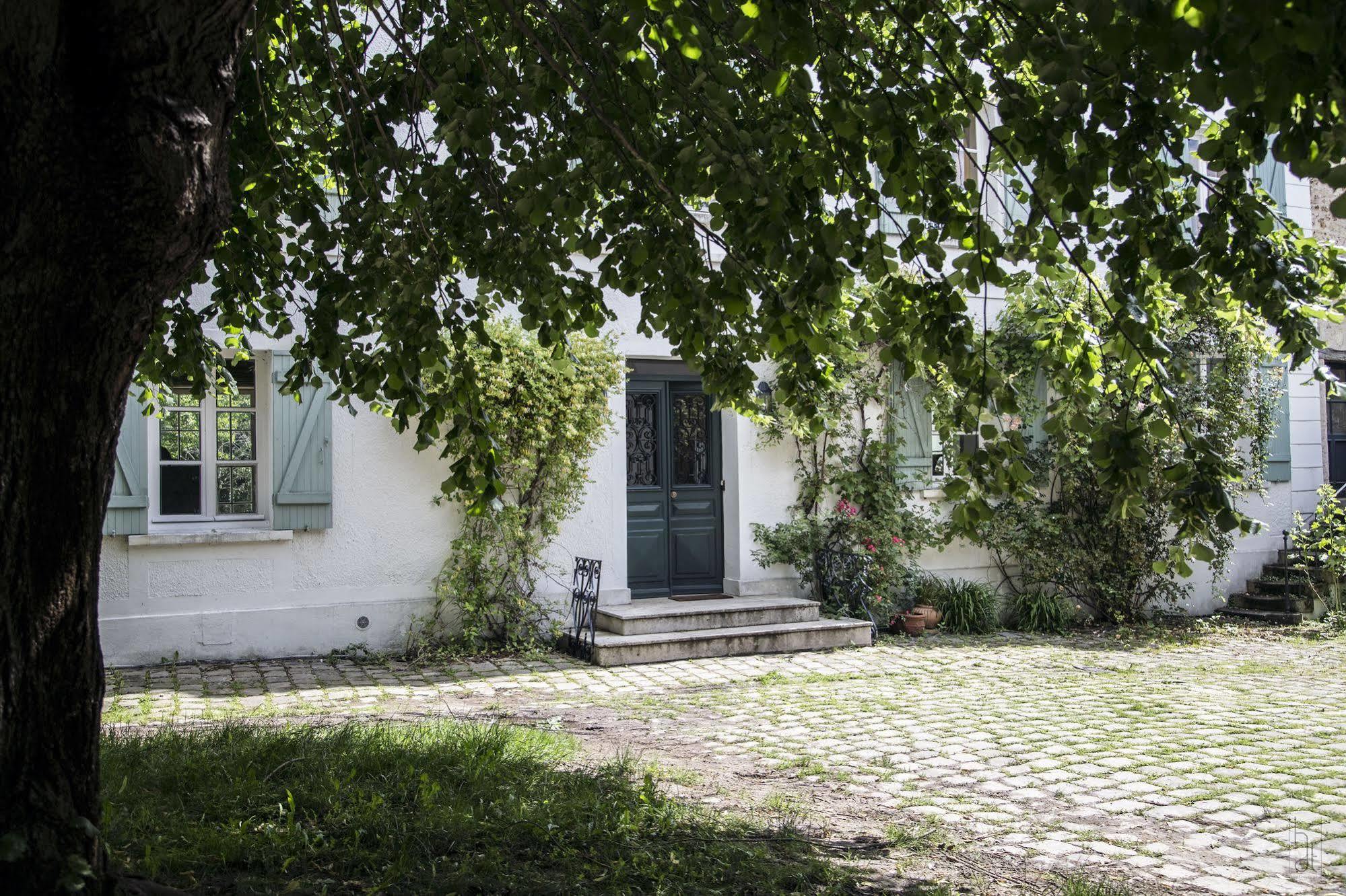 Le Clos Tellier Mareil-Marly Esterno foto